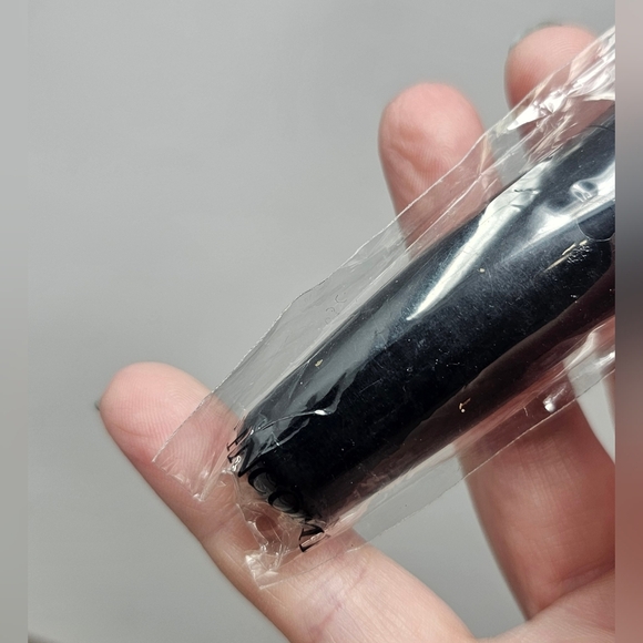 LANCOME Brush Face Blender Cheek Highlighter Powder Sealed Black NEW - Picture 3 of 3